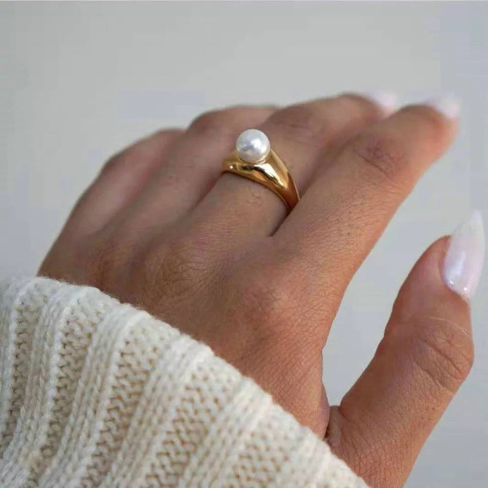 Pearl Gold Ring