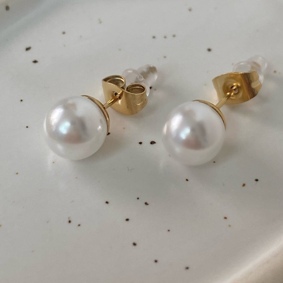 Classic Gold Pearl Studs