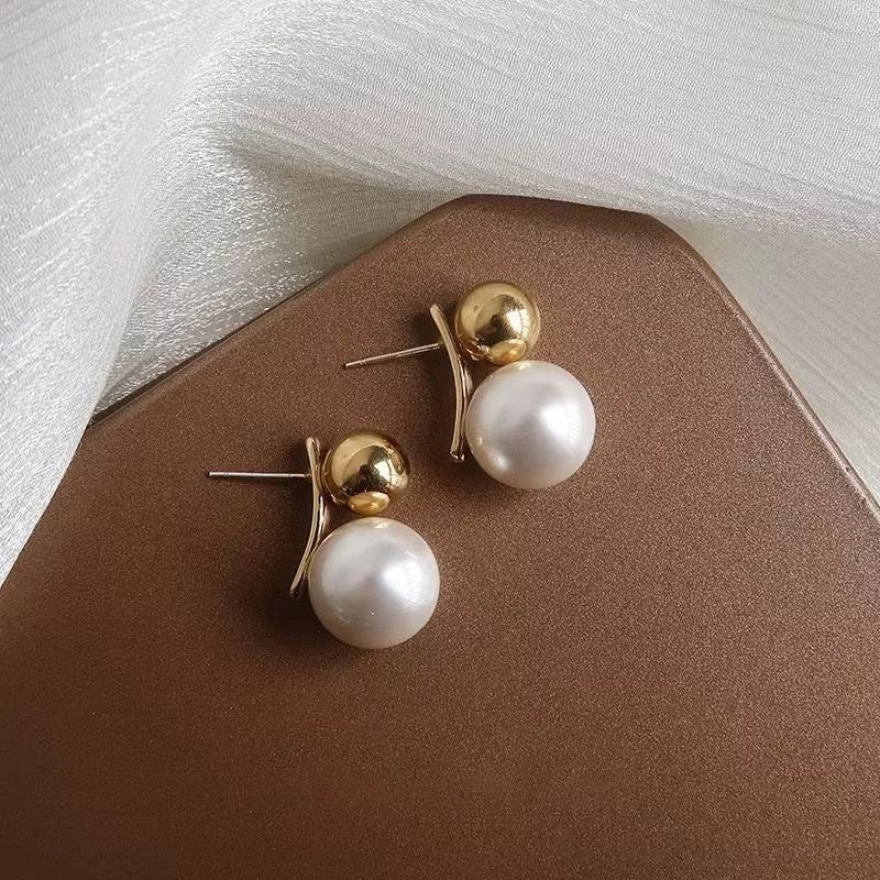 Gold X Pearl Studs