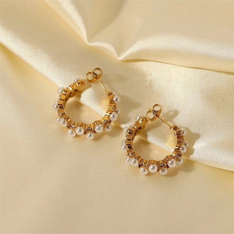 Pearly Arlo Hoops