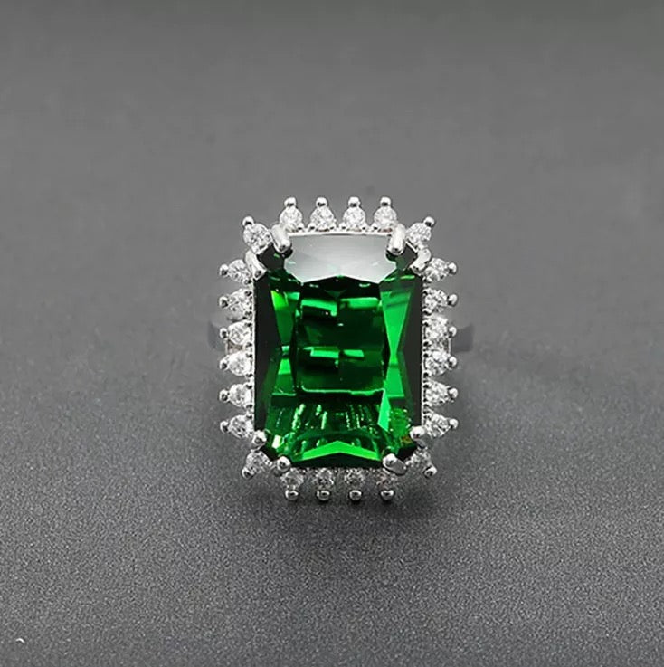 Green Nia Ring (Adjustable Size)