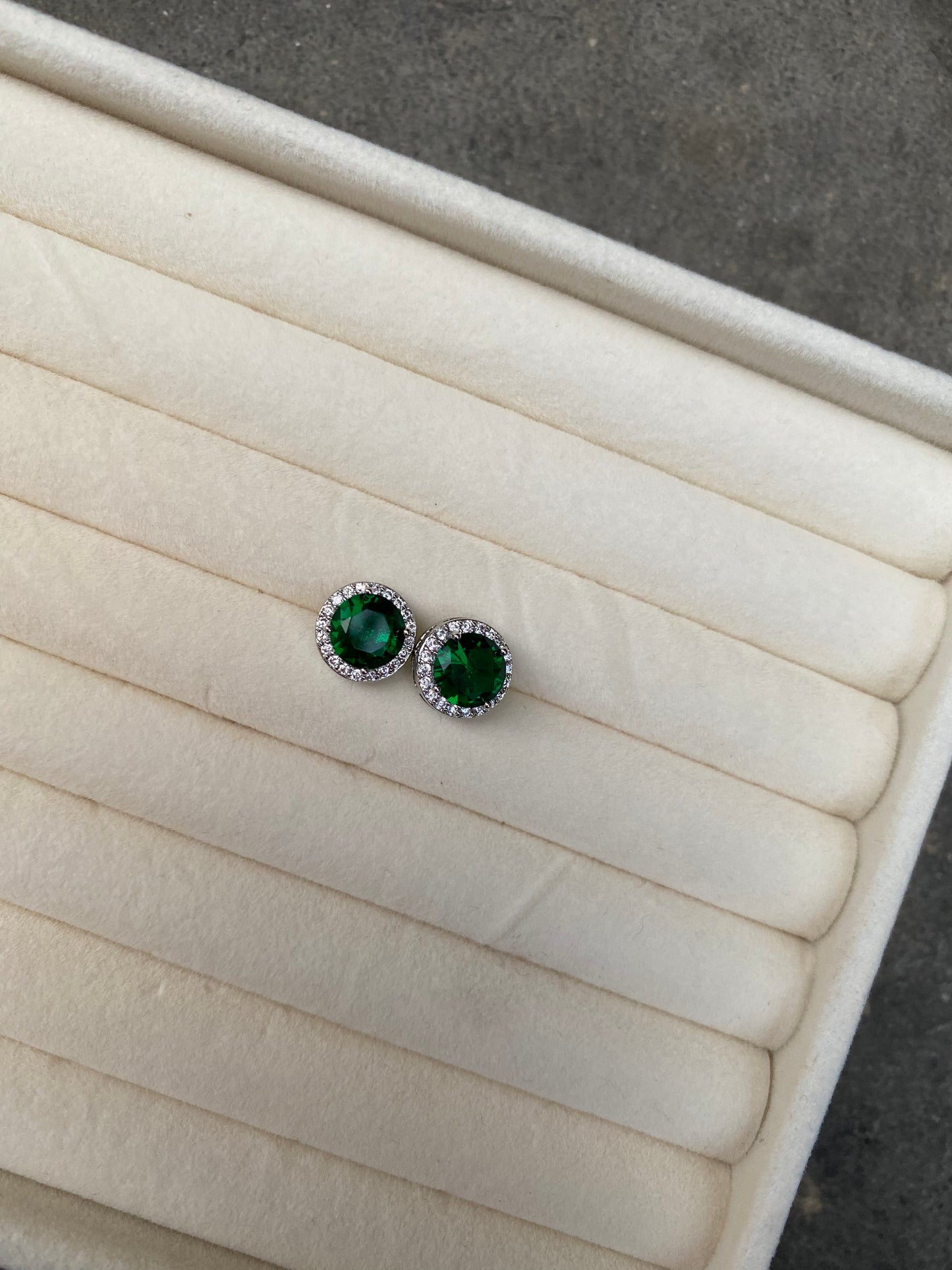 Round Mini Studs