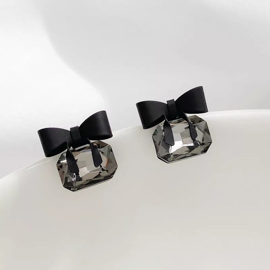 Black Bow Studs